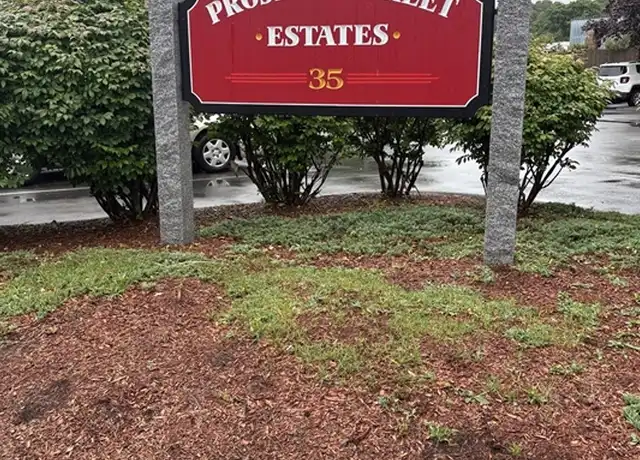 Property at 35 Prospect St #304, Woburn, MA, 01801, 1 bed, 1 bath, [object Object]