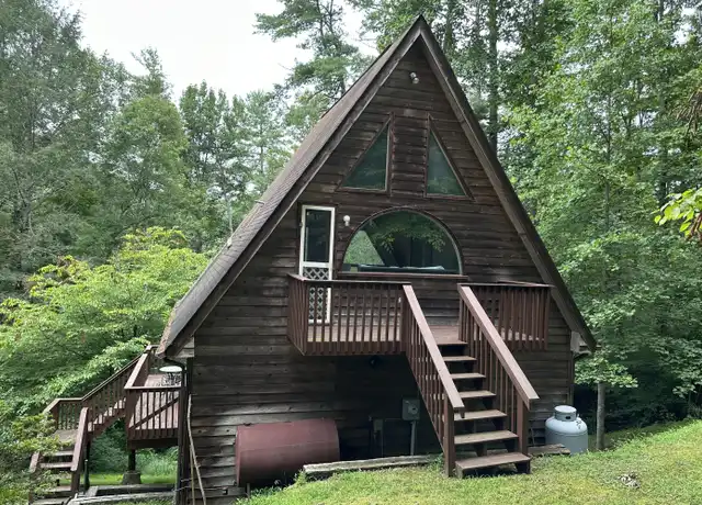 Property at 163 Rocky Holw, Mars Hill, NC, 28754, 1 bed, 1 bath, [object Object]