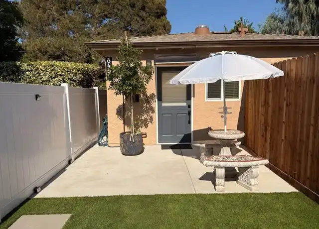 Property at 8450 Aura Ave, Northridge, CA, 91324, 1 bed, 1 bath, [object Object]