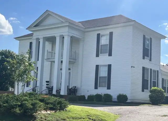 Property at 105 S McLemore Ave Unit 2, Brownsville, TN, 38012, 2 beds, 1 bath, [object Object]