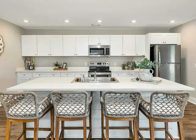 Property at Pointe Villas Brunswick - 100 Towne Square Rd, Brunswick, GA, 31525, 2-3 beds, 2-2.5 baths, [object Object]