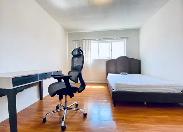 Property at 11510 Ohio Ave Unit 3, Los Angeles, CA, 90025, 2 beds, 1 bath, [object Object]