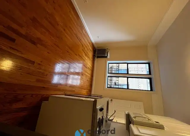 Property at 305 W 45th St Unit 6N, New York, NY, 10036, 0 beds, 1 bath, [object Object]