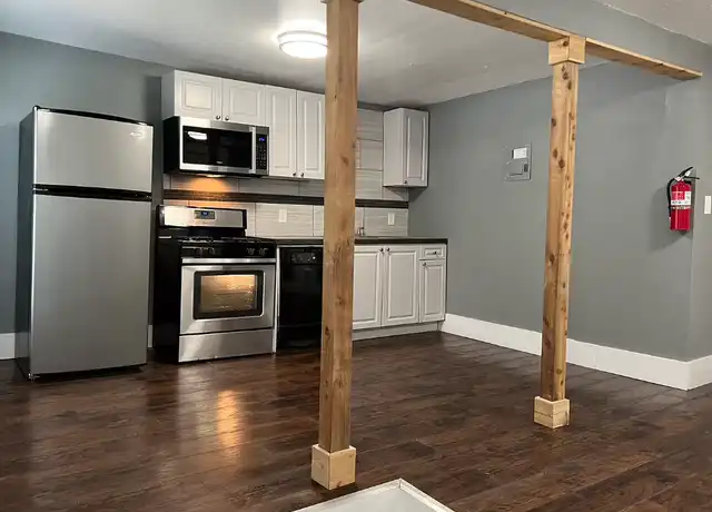 Property at 223 Bee St Unit 1, San Antonio, TX, 78208, 2 beds, 1 bath, [object Object]