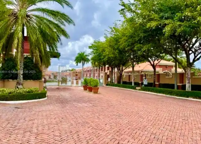 Property at 6202 NW 115th Pl #328, Doral, FL, 33178, 2 beds, 2.5 baths, [object Object]