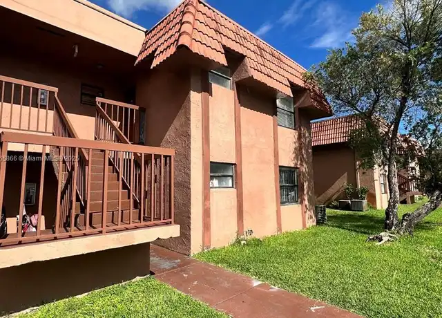 Property at 6515 W 27th Ct Unit 49-22, Hialeah, FL, 33016, 2 beds, 2 baths, [object Object]