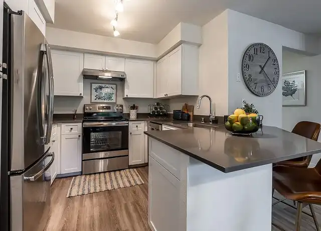 Property at Park Bellevue - 1515 Bellevue Way NE, Bellevue, WA, 98004, 1-2 bed, 1-2 bath, [object Object]