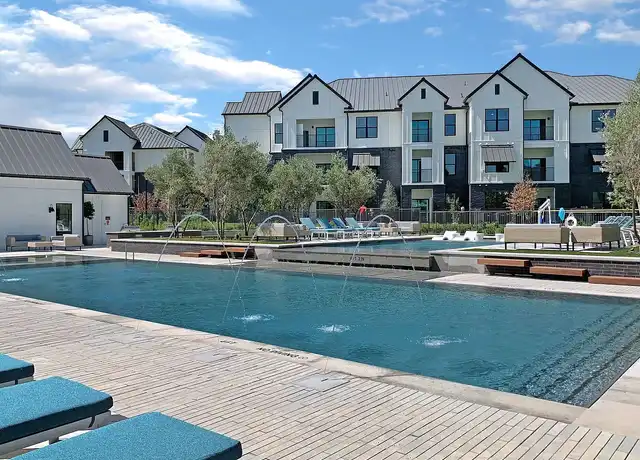 Property at Vineyard - 14199 Interstate 35, Pflugerville, TX, 78660, 0-1 beds, 1 bath, [object Object]
