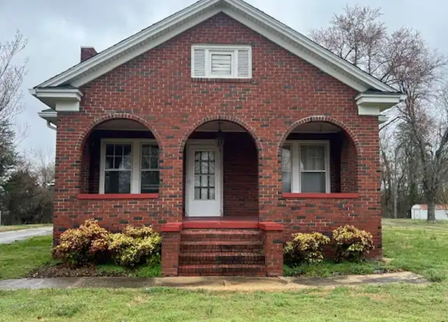 Property at 1445 N Graham Hopedale Rd, Burlington, NC, 27217, 3 beds, 1 bath, [object Object]