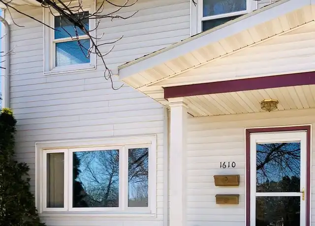 Property at 1610 2nd St SE Unit 1, Minot, ND, 58701, 3 beds, 1 bath, [object Object]
