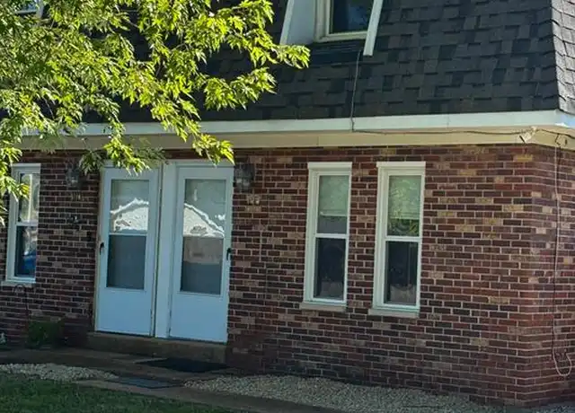 Property at 103 Walnut St, Pevely, MO, 63070, 2 beds, 1.5 baths, [object Object]