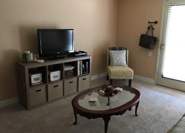 Property at 5222 Treetops Dr Unit I, Naples, FL, 34113, 1 bed, 1 bath, [object Object]
