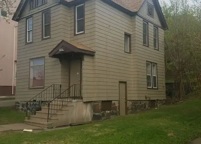 Property at 613 E 1st St Unit 2, Duluth, MN, 55805, 1 bed, 1 bath, [object Object]