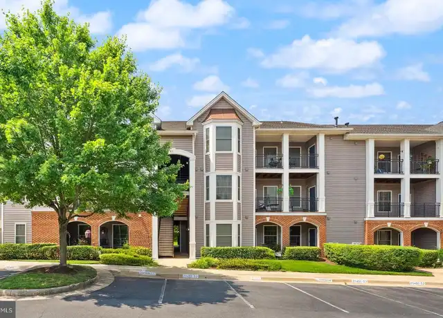 Property at 20453 Chesapeake Sq #103, Sterling, VA, 20165, 2 beds, 2 baths, [object Object]