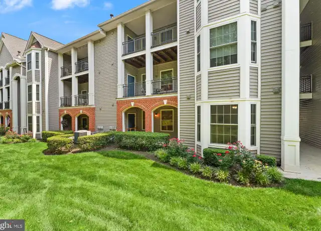 Property at 20453 Chesapeake Sq #103, Sterling, VA, 20165, 2 beds, 2 baths, [object Object]