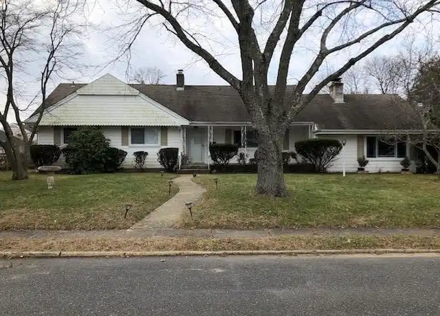Property at 18 Joanna Ct, Deal, NJ, 07723, 4 beds, 3.5 baths, [object Object]