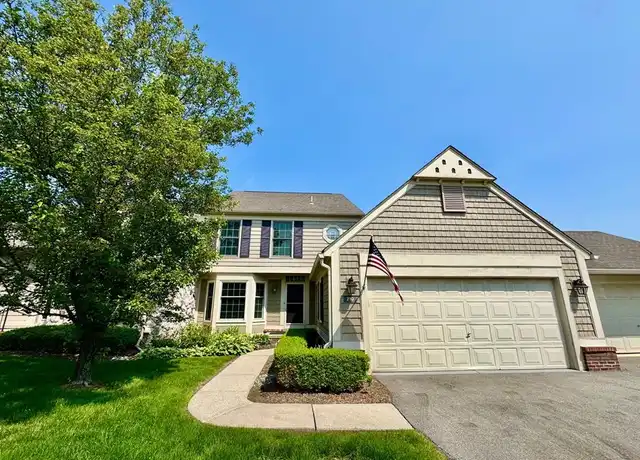 Property at 719 Upper Scotsborough Way, Bloomfield Hills, MI, 48304, 2 beds, 3.5 baths, [object Object]