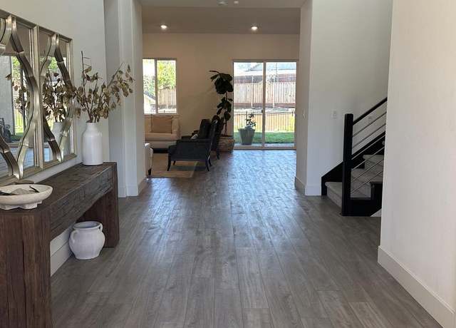 Photo of 627 Lincoln Ct, El Dorado Hills, CA 95762