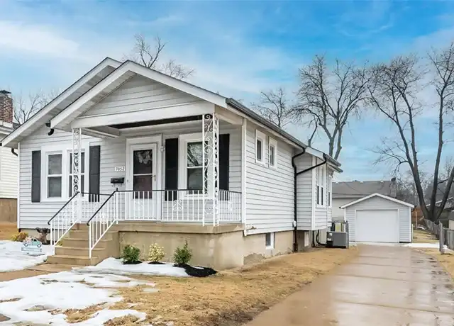 Property at 7052 Lindenwood Pl, Saint Louis, MO, 63109, 2 beds, 1 bath, [object Object]