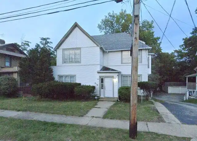 Property at 415 N Sheridan Rd Unit 5, Waukegan, IL, 60085, 1 bed, 1 bath, [object Object]