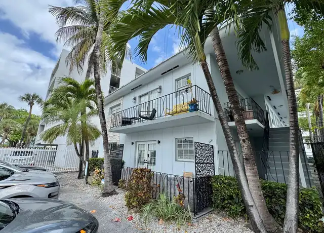 Property at 1611 West Ave #15, Miami Beach, FL, 33139, 1 bed, 1 bath, [object Object]