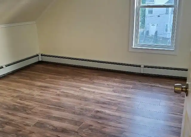 Property at 45 Bellevue Ave, Haverhill, MA, 01832, 2 beds, 1 bath, [object Object]
