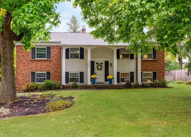 Property at 2654 Lane Rd, Columbus, OH, 43220, 3 beds, 2.5 baths, [object Object]