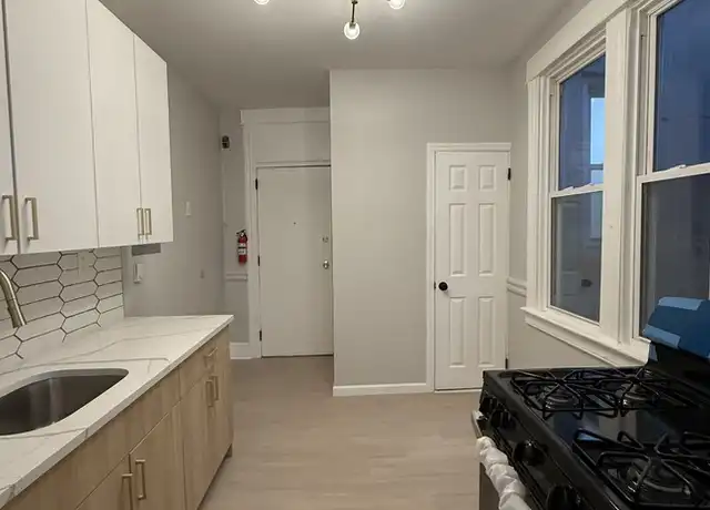 Property at 265 Cliff St Unit 6, Cliffside Park, NJ, 07010, 1 bed, 1 bath, [object Object]