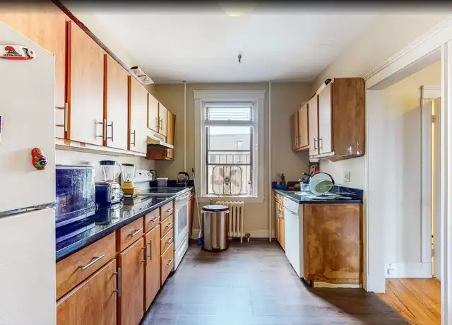Property at 6 Sutherland Rd #45, Brighton, MA, 02135, 3 beds, 1 bath, [object Object]