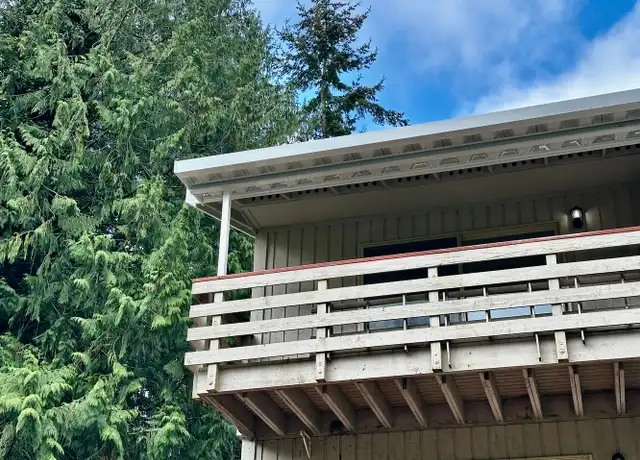 Property at 1761 S 305th Pl Unit B, Federal Way, WA, 98003, 2 beds, 1 bath, [object Object]