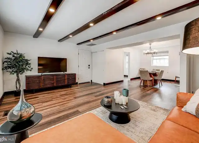 Property at 4000 Linkwood Rd Unit 4006B, Baltimore, MD, 21210, 2 beds, 1 bath, [object Object]