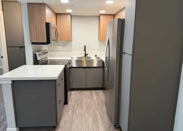 Property at 3900 Fir Tree Dr Unit 1A, Riverside, CA, 92505, 2 beds, 2 baths, [object Object]