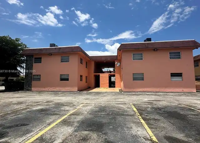 Property at 720 W 16th St Unit 12, Hialeah, FL, 33010, 2 beds, 1 bath, [object Object]