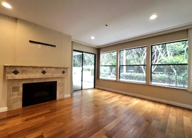 Property at 280 Cagney Ln #104, Newport Beach, CA, 92663, 2 beds, 2 baths, [object Object]
