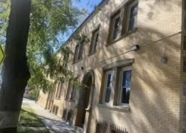 Property at 300 W 75th St Unit 7450-2, Chicago, IL, 60621, 3 beds, 1 bath, [object Object]