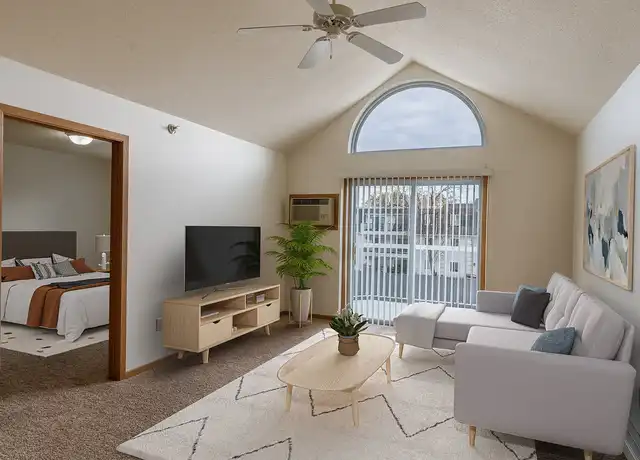 Property at Creekside - 817 Duke Dr, Grand Forks, ND, 58201, 3 beds, 2 baths, [object Object]