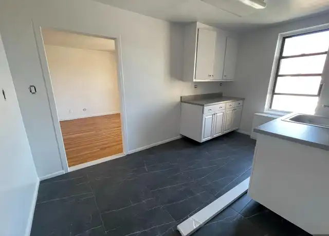 Property at 23-35 Broadway Unit 3G, Queens, NY, 11106, 1 bed, 1 bath, [object Object]