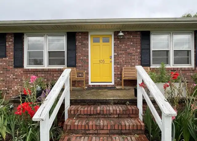 Property at 105 King James Rd, Seneca, SC, 29678, 2 beds, 2 baths, [object Object]