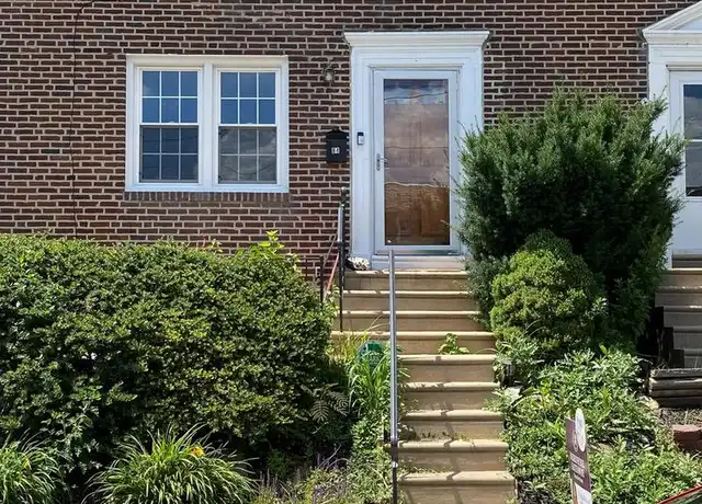 Property at 84 S Harwood Ave, Upper Darby, PA, 19082, 3 beds, 1 bath, [object Object]