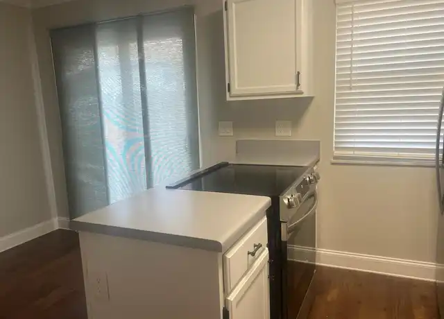 Property at 700 Alta View Ct Unit 700, Columbus, OH, 43085, 2 beds, 1.5 baths, [object Object]