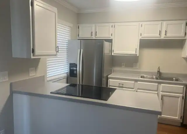 Property at 700 Alta View Ct Unit 700, Columbus, OH, 43085, 2 beds, 1.5 baths, [object Object]