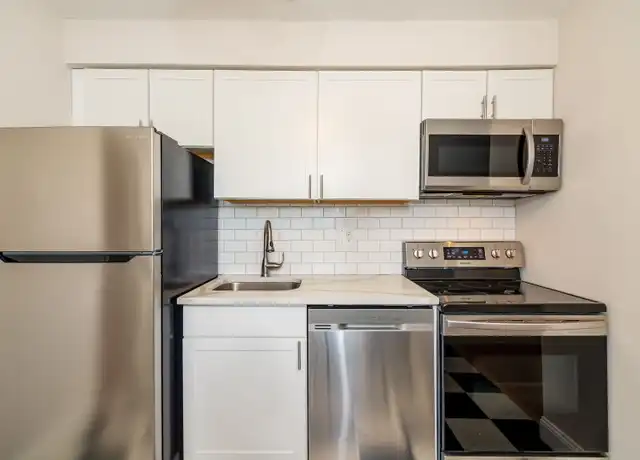 Property at 7290 Zephyr Pl Unit 10, Maplewood, MO, 63143, 1 bed, 1 bath, [object Object]