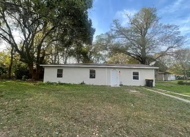 Property at 3407 Rockwood Dr, Jacksonville, FL, 32254, 4 beds, 2 baths, [object Object]