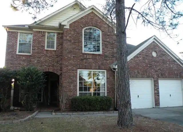 Property at 203 Mariner Cove Ct, League City, TX, 77573, 4 beds, 2.5 baths, [object Object]