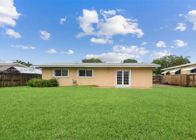 Property at 20545 Leeward Ln, Cutler Bay, FL, 33189, 3 beds, 2 baths, [object Object]