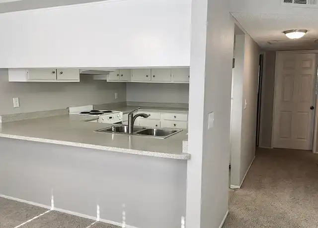 Property at Aspen Gardens - 5148 El Camino Ave, Carmichael, CA, 95608, 1-2 bed, 1 bath, [object Object]