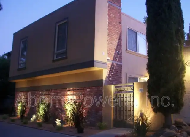 Property at 2608 T St Unit 6, Sacramento, CA, 95816, 2 beds, 1 bath, [object Object]