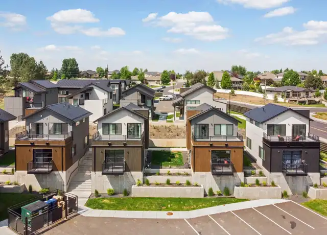 Property at 7217 N 5 Mile Rd Unit 19, Spokane, WA, 99208, 3 beds, 2.5 baths, [object Object]