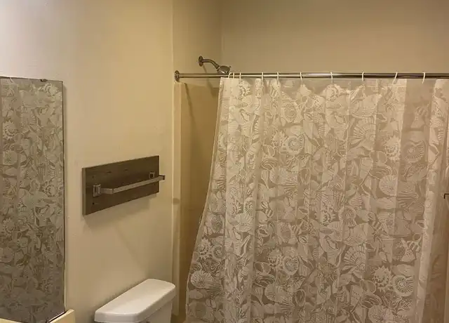 Property at 2816 Rudeen Close Apt 2, Rockford, IL, 61108, 2 beds, 1 bath, [object Object]