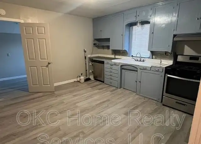 Property at 116 W Beech St, Lexington, OK, 73051, 3 beds, 1 bath, [object Object]